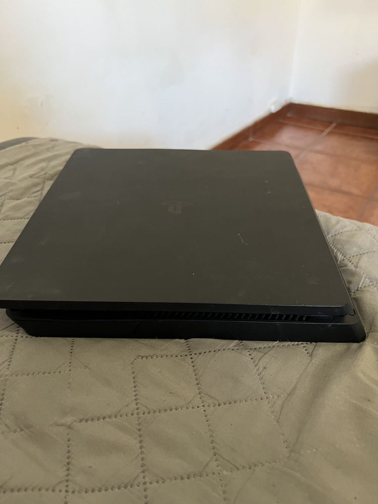 Playstation  4
