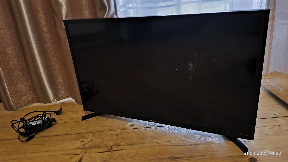 Телевізор Samsung UE32J5200AK