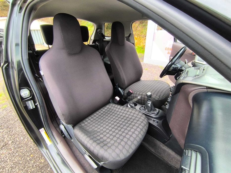 Toyota IQ 1.0i VTI 100 mil kms Nacional