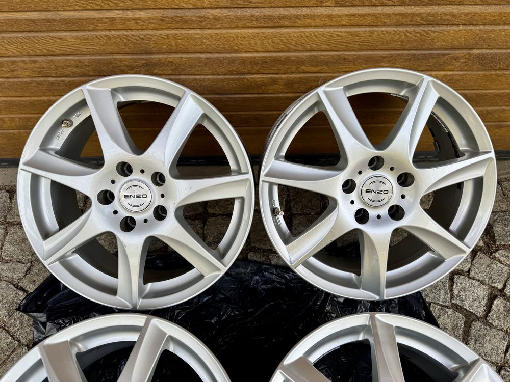 Alufelgi 17 ENZO 5x114,3 ET 48