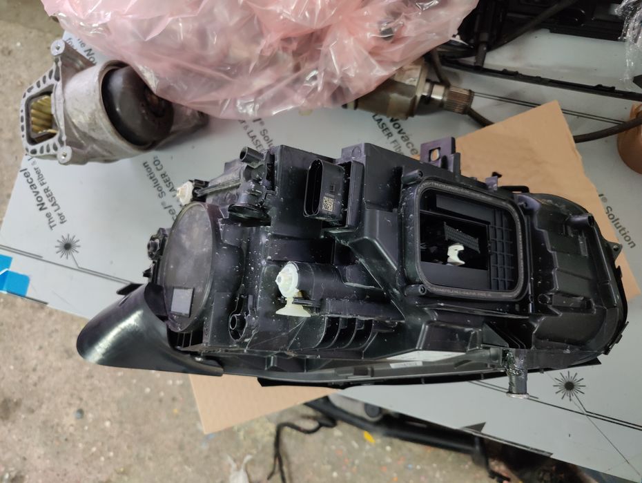 Lampa prawa przód Mercedes B-Klasa FULL LED