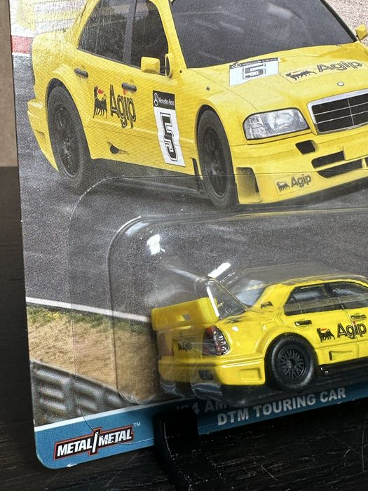 Hot Wheels Mercedes Amg C-class dtm car