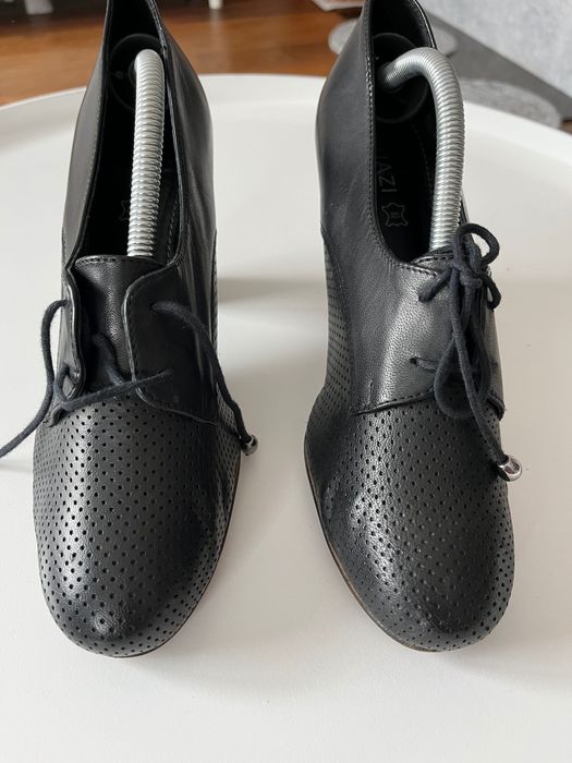 Półbuty czarne skórzane r. 39