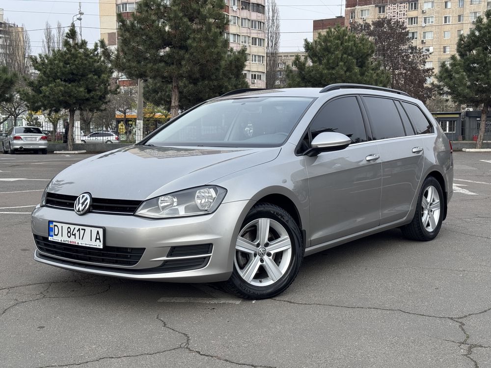 Volkswagen Golf 7 2.0 Disel. Автомат