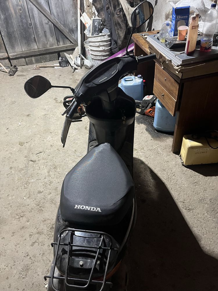Продам скутер honda dio Af-34