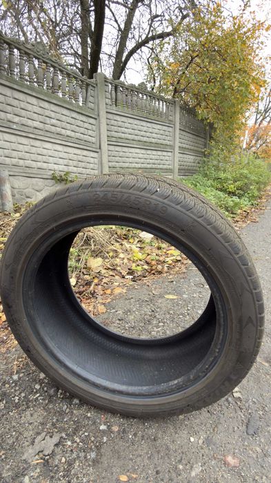 Шини зимові Triangle 245/45/19 (12.2023)