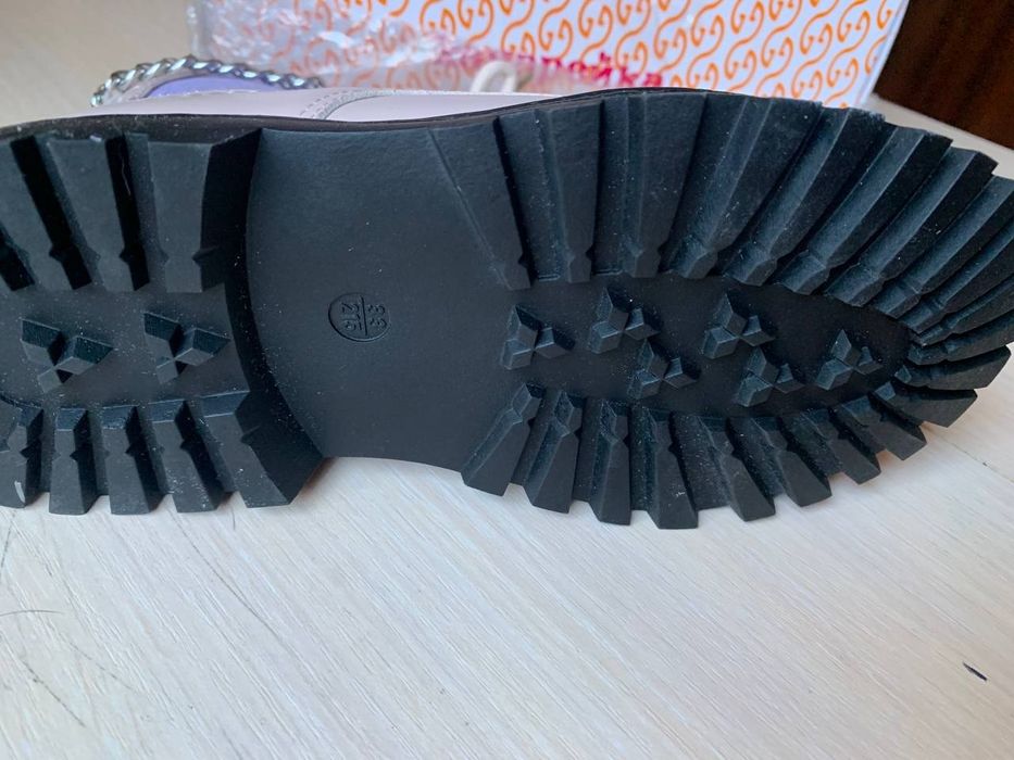 Ботінки для дівчинки розмір 32 (устілка (19,5см) весна