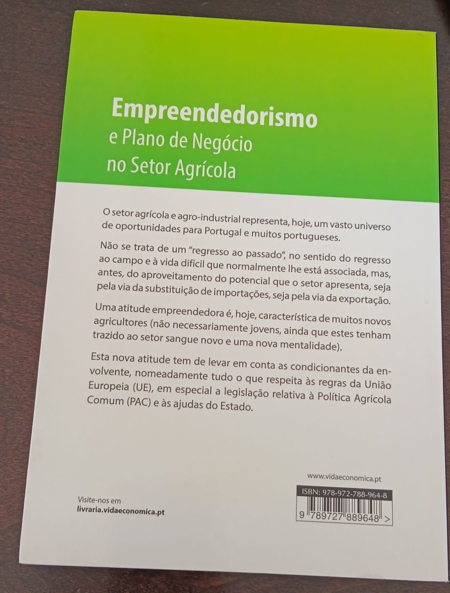 Livro "Empreendedorismo e Plano de Negócio no setor agrícola"