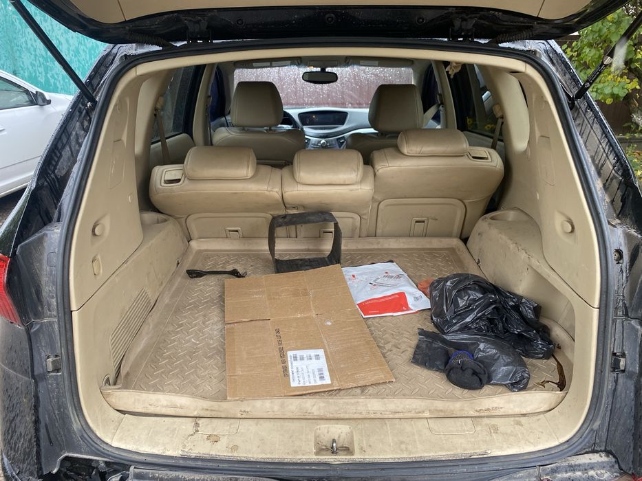 Субару Трібека Subaru Tribeka 3.0 2005