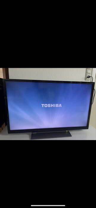 Smart tv телевізор смарт Toshiba 32