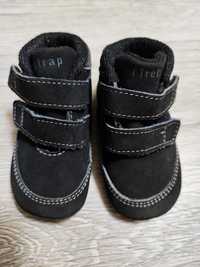 Firetrap buty niechodki rozmiar 18 chłopiec niemowlę