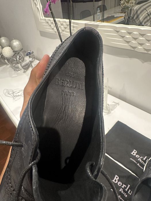 Berluti Azul Escura