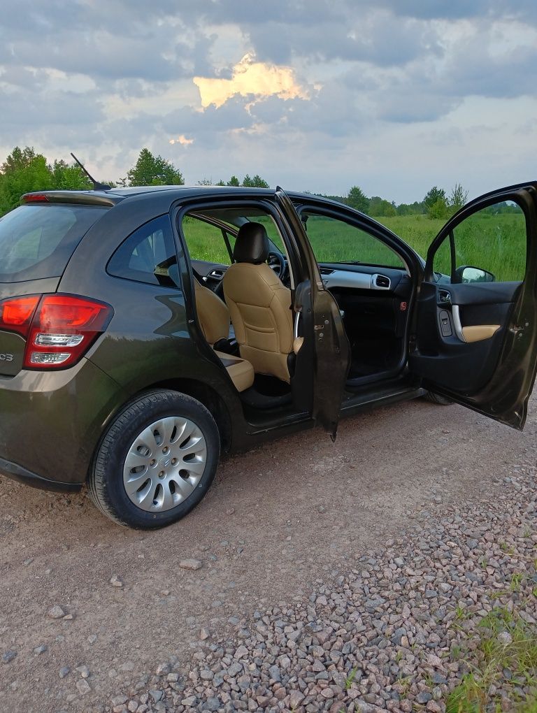 Автомобіль Citroen C3