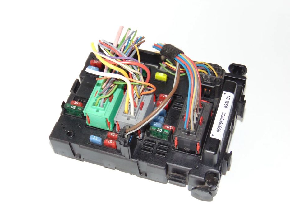 Moduł sterownik BSM skrzynka puszka bezpieczników 9646405480 Citroen C2 C3 C5 Berlingo I Xsara Picasso C8 Peugeot 307 807 Partner