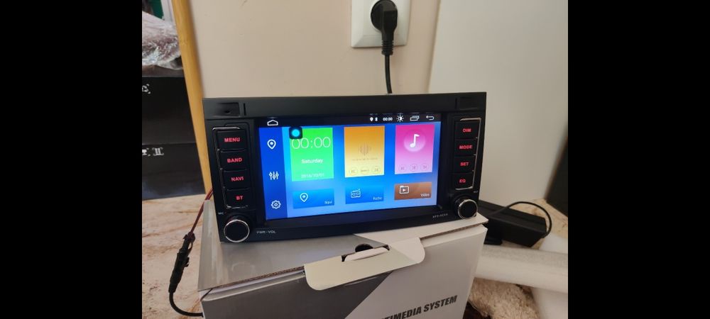 Автомагнитола Volkswagen touareg T5 Multivan Trasporter