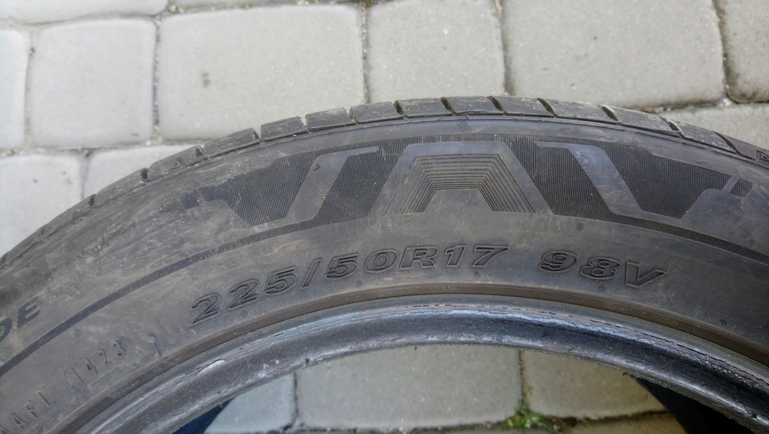 Nexen 225/50 R17 LATO