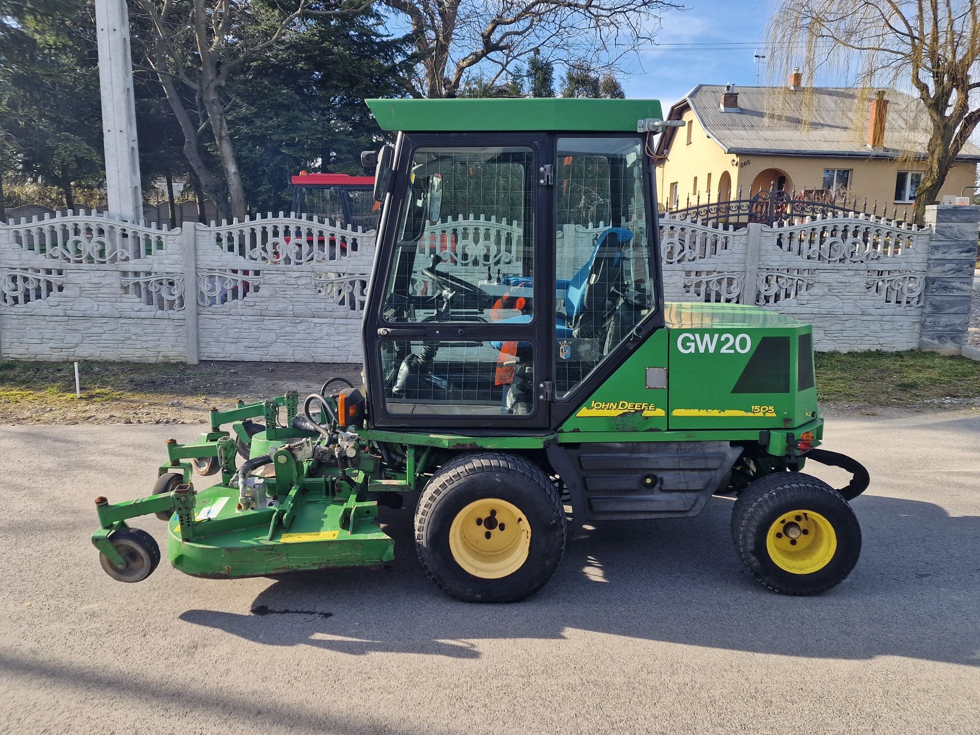 Kosiarka John Deere 1505 4 cylindrowy diesel  stan bardzo dobry