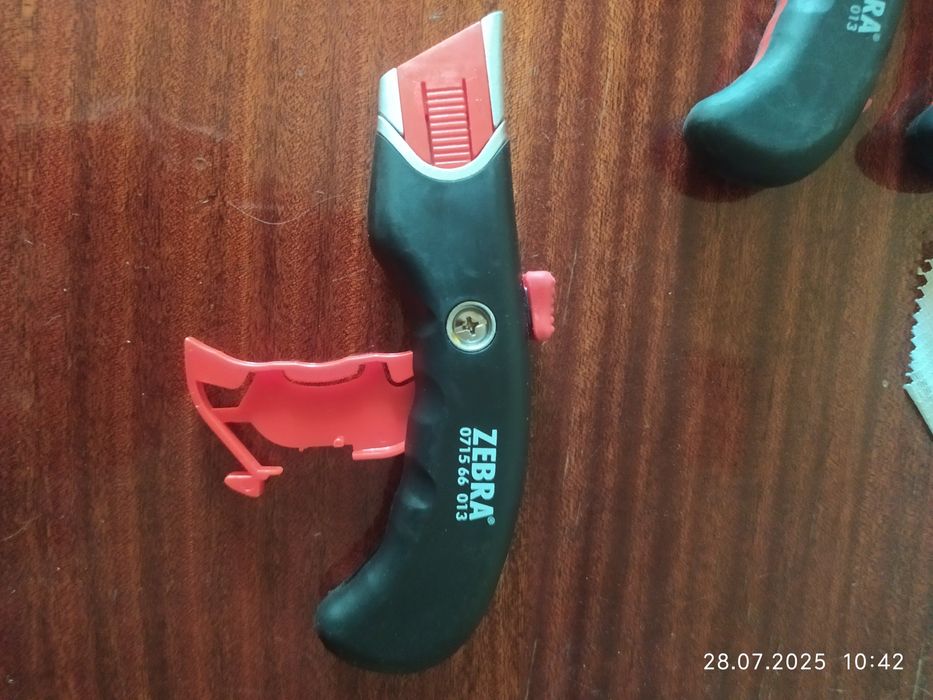 Універсальний ніж Wurth Zebra