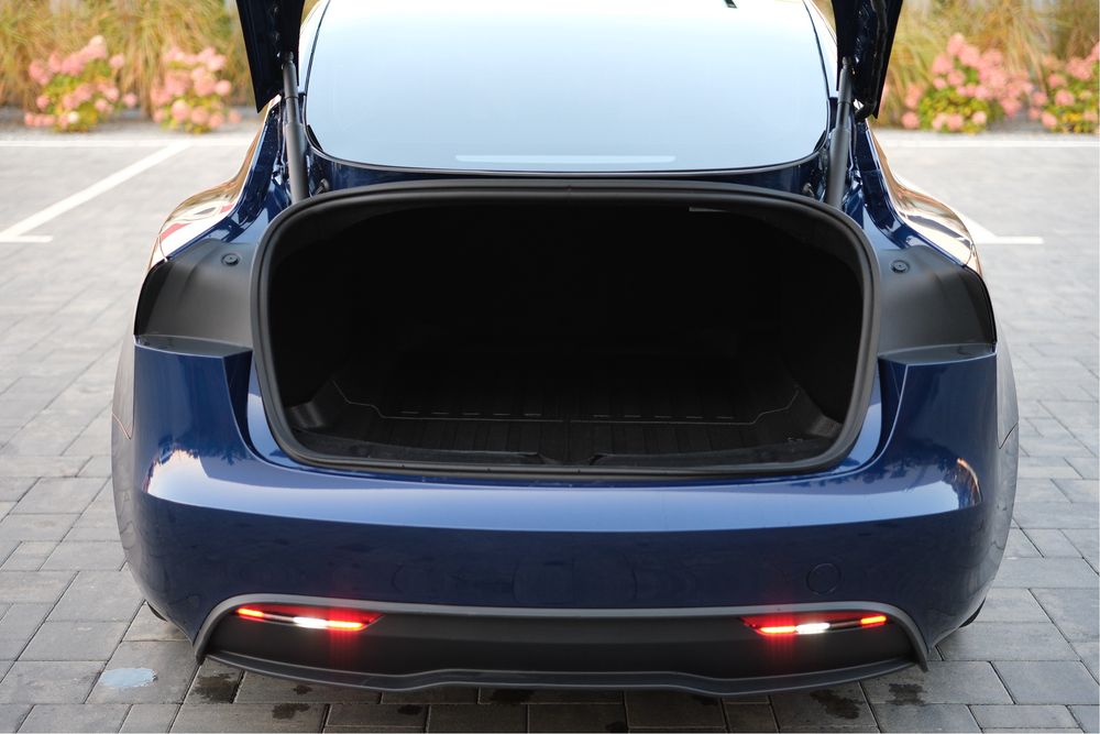 Tesla model 3 Highland