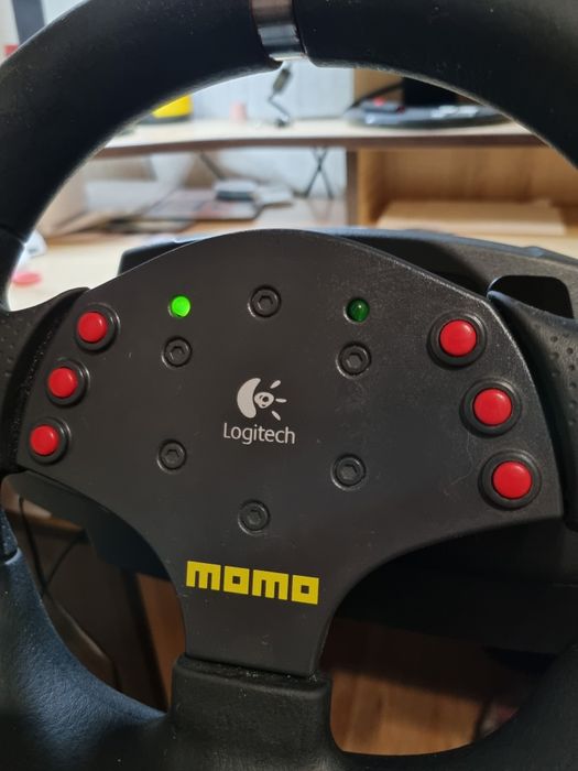 Ігрове кермо logitech momo racing + мод на 900° (або ж геймпад, руль)