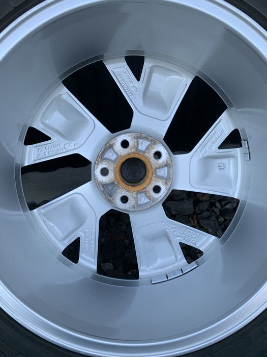 Колеса, диски 5 112 R19 Skoda Kodiaq Triglav 56560125F