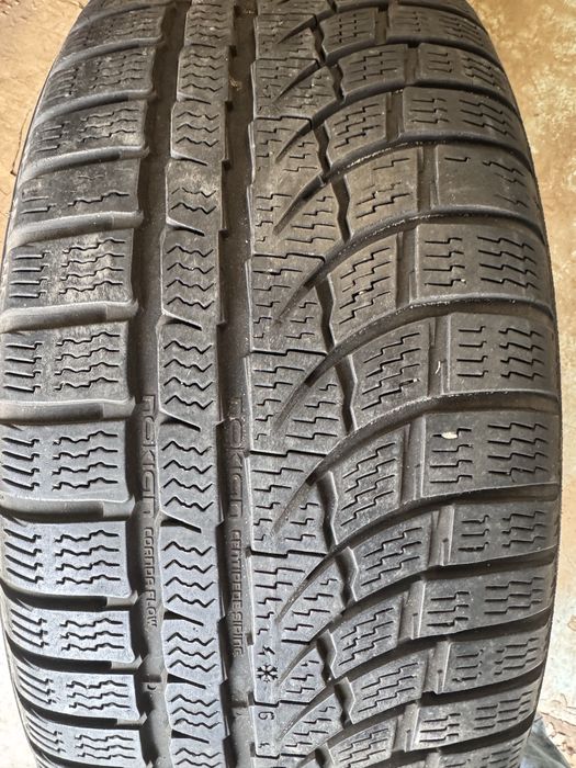 Opony zimowe z felgami Nokian 215/55/R16 , 5x115