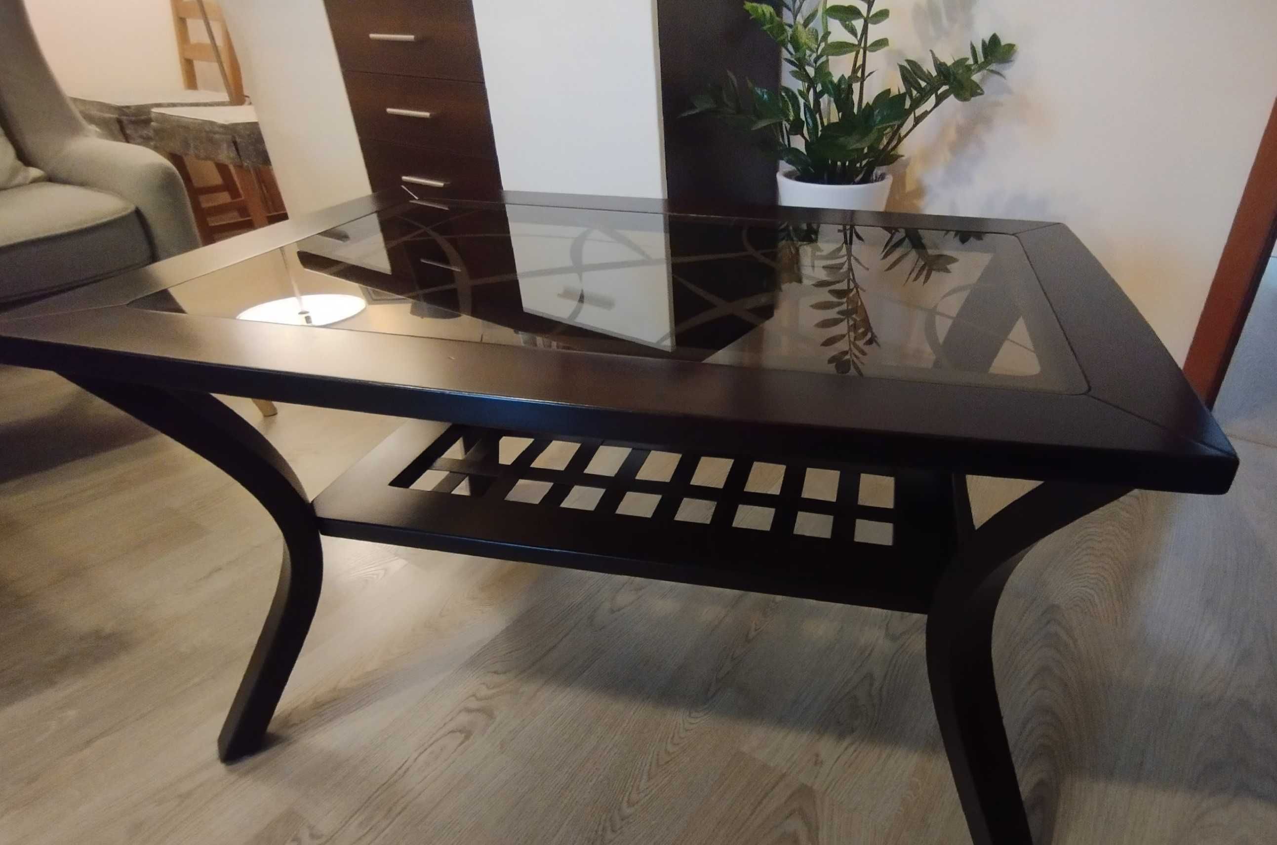 Ładna ława/stolik z litego drewna