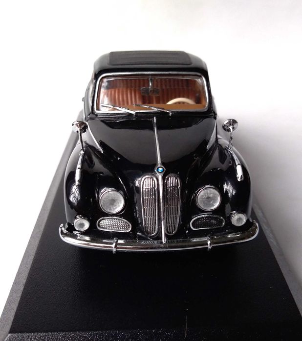 BMW 502. Ver descrição