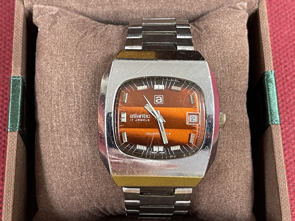Zegarek Atlantic Square Date z Lat 70