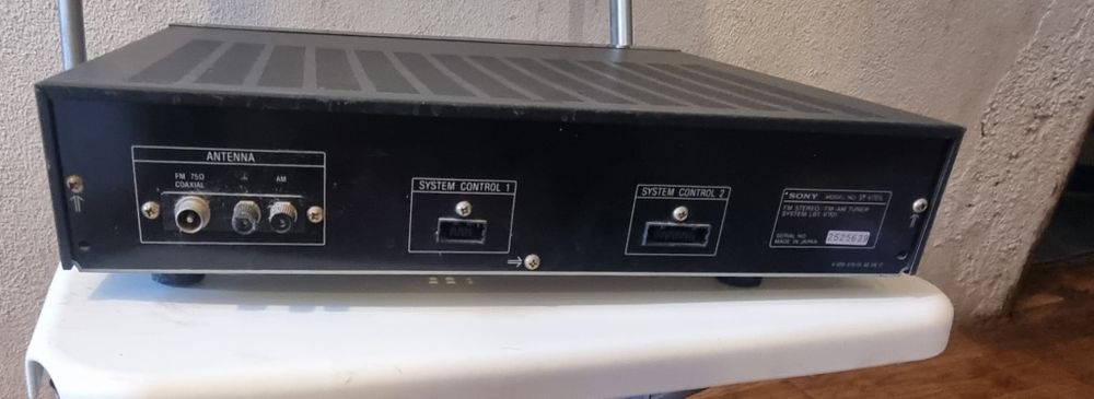 Equalizador  Sony faz parte de uma Aparelhagem Sony  de Elementos