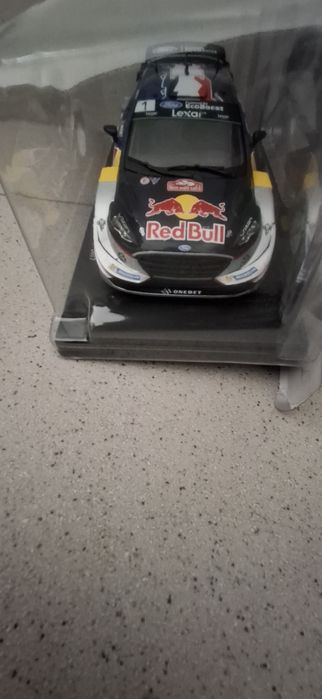 Miniatura o carro redbull