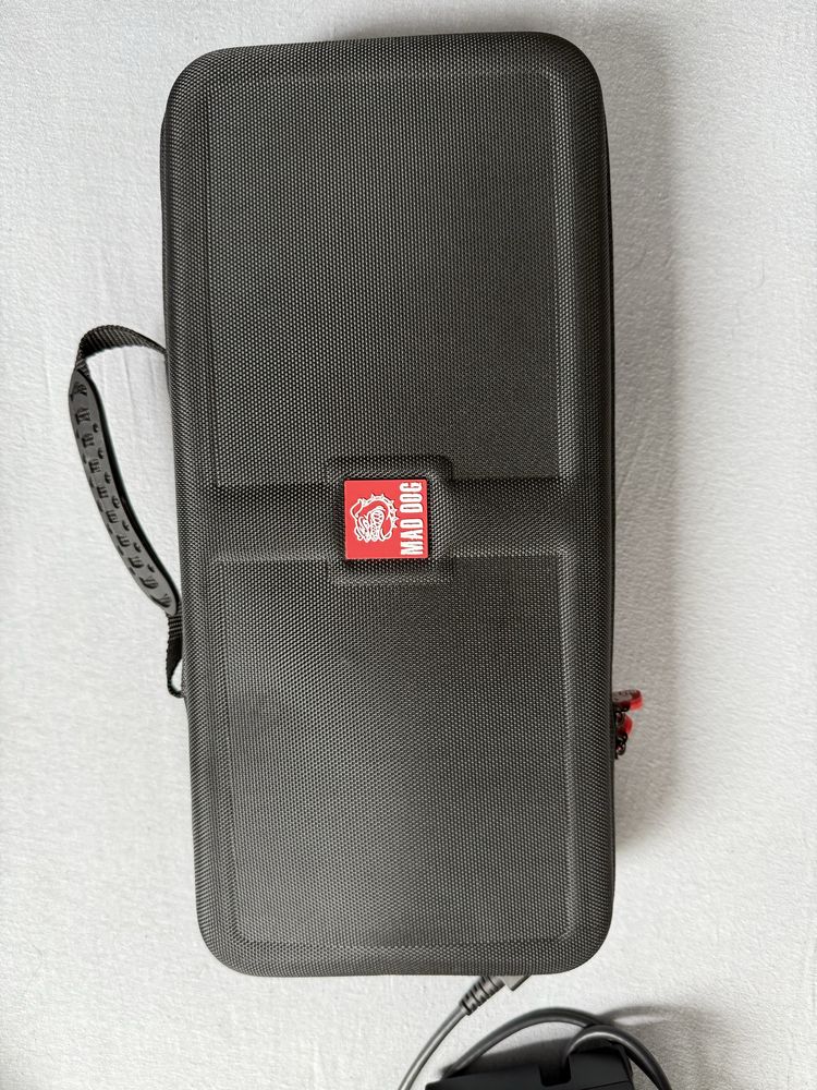 Nintendo Switch + zestaw maddog + 2 gry