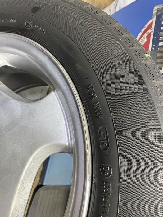 215/60/16 2019 Continental