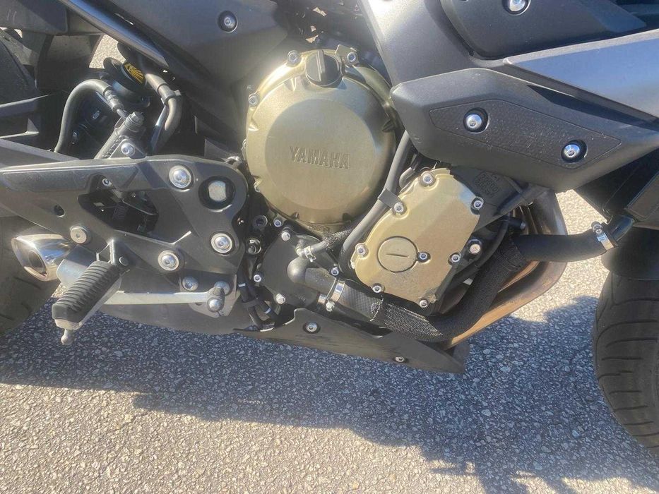 Yamaha XJ6 N 2009