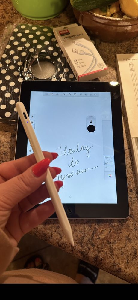 Tablet iPad Apple Retina + nowy rysik + nowe etui - cały zestaw