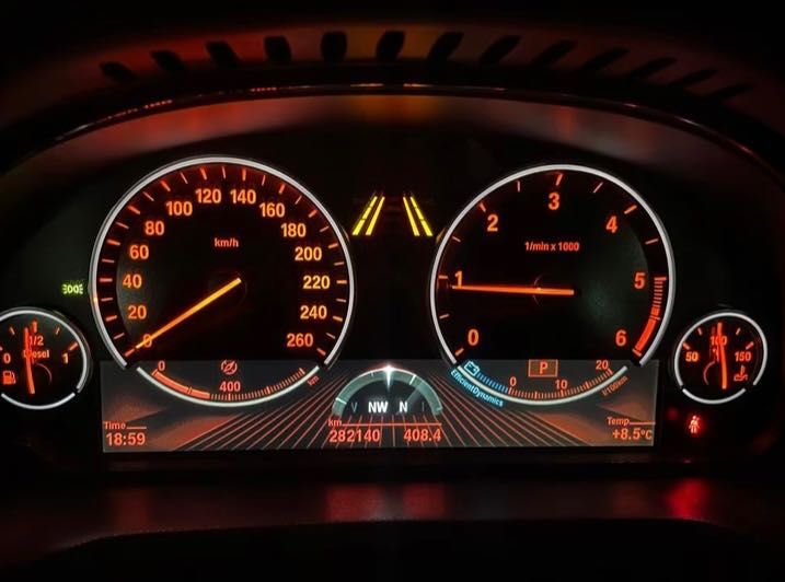 BMW X3 F25  30d xDrive (258к.с) xLine