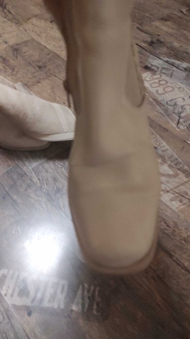 Чоботи повністю натуральні