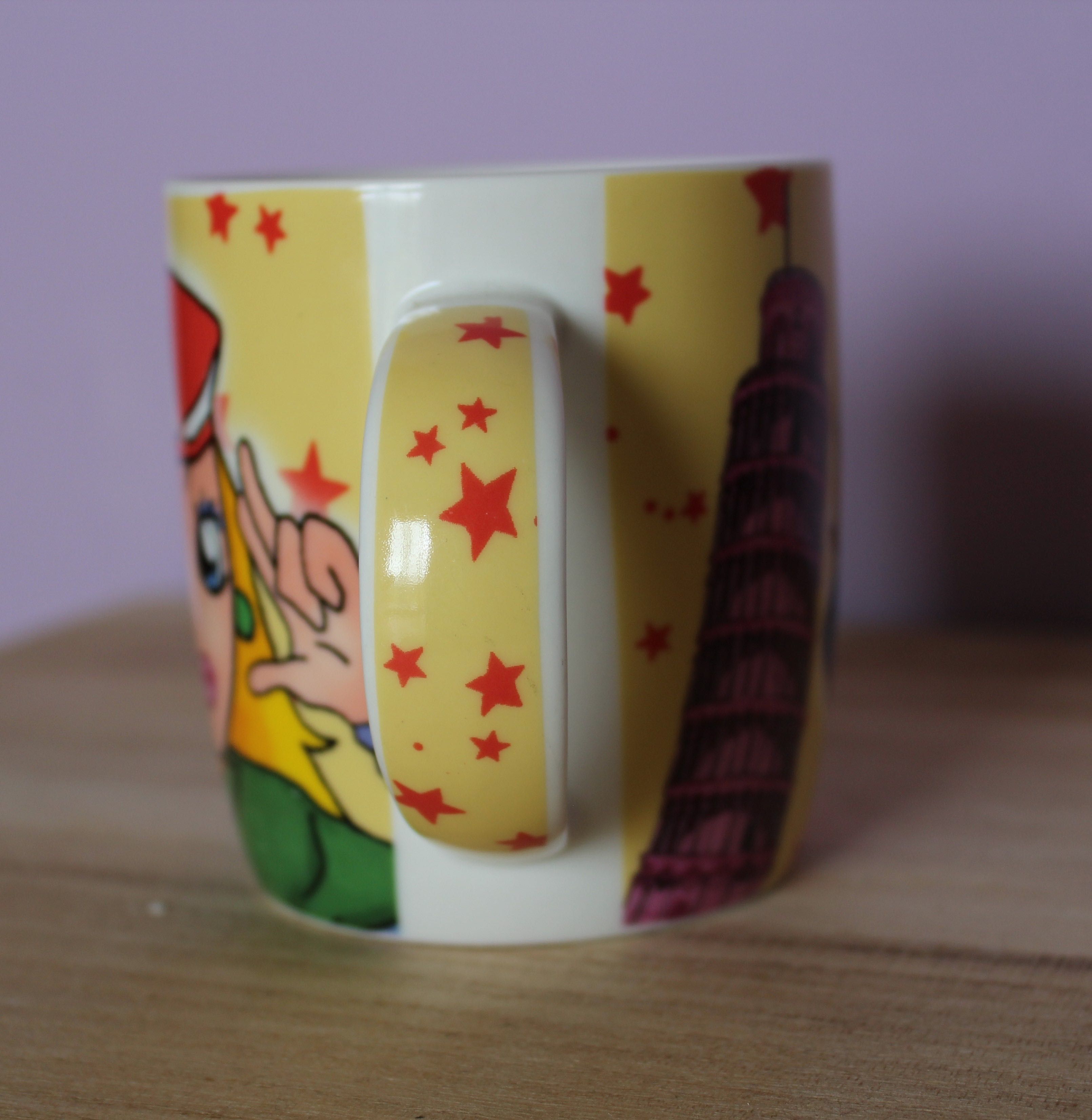 Caneca com motivo Torre de Pisa