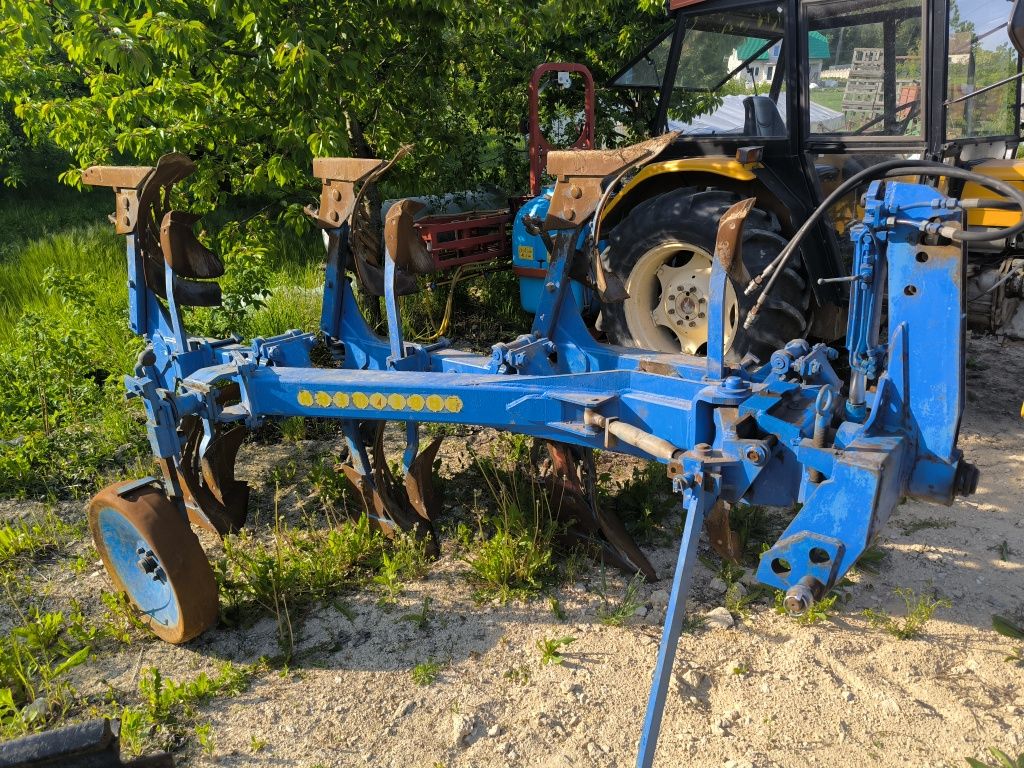 Pług 3 skibowy obrotowy rabewerk rabe werk rabe verk