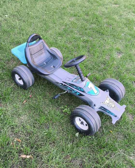 Gokart dziecięcy na pedały