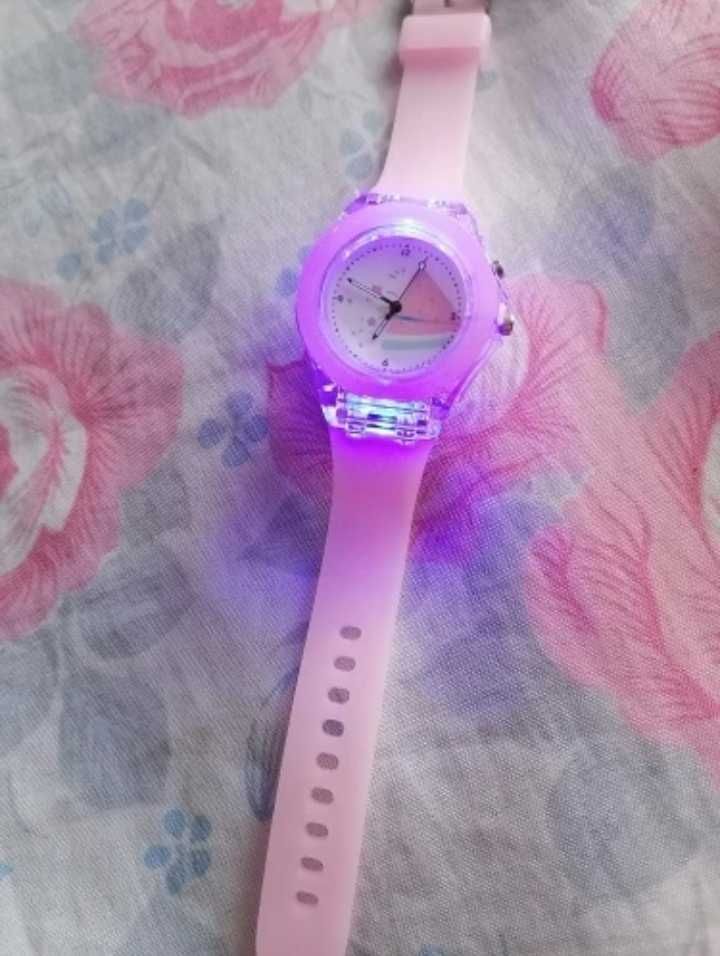 Kwarcowy zegarek dla dzieci
