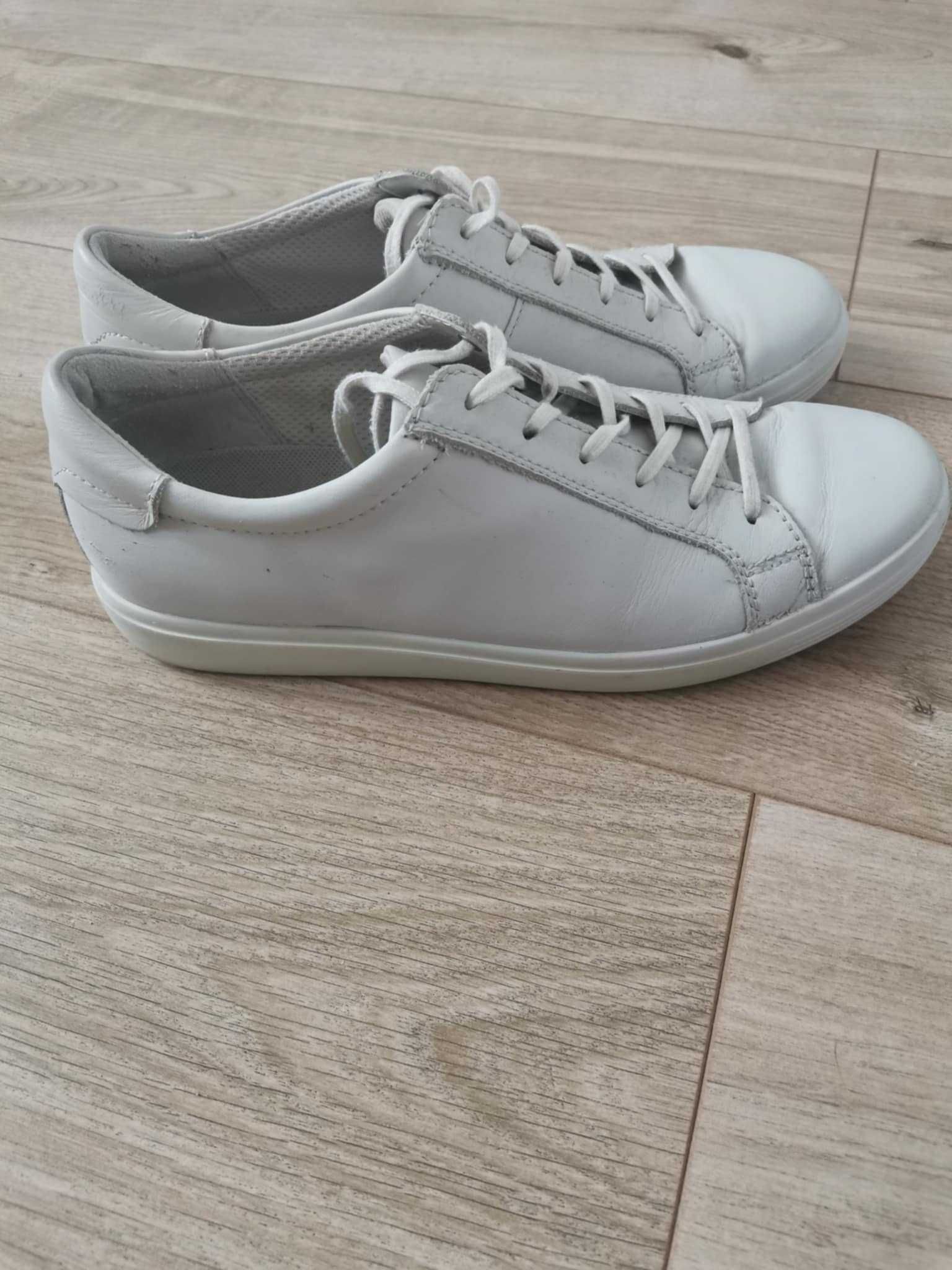 Białe sneakersy Ecco Soft rozm 40