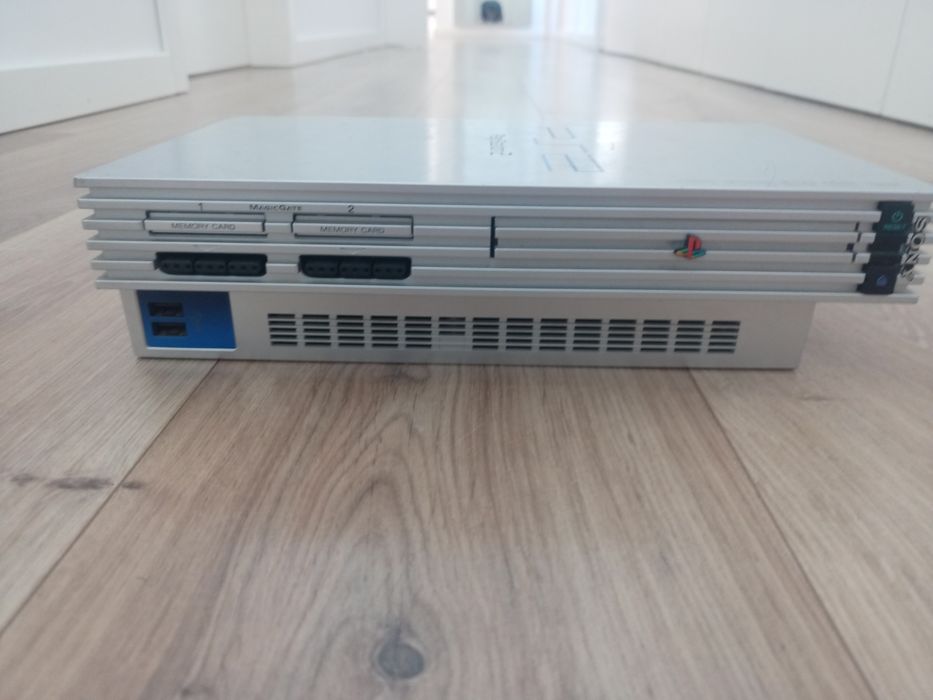 Consola PlayStation PS2 fat silver