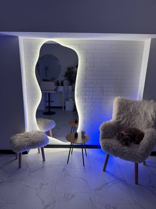 Дзеркало з led підсвіткою. Гримерне дзеркало. Дзеркало для салона