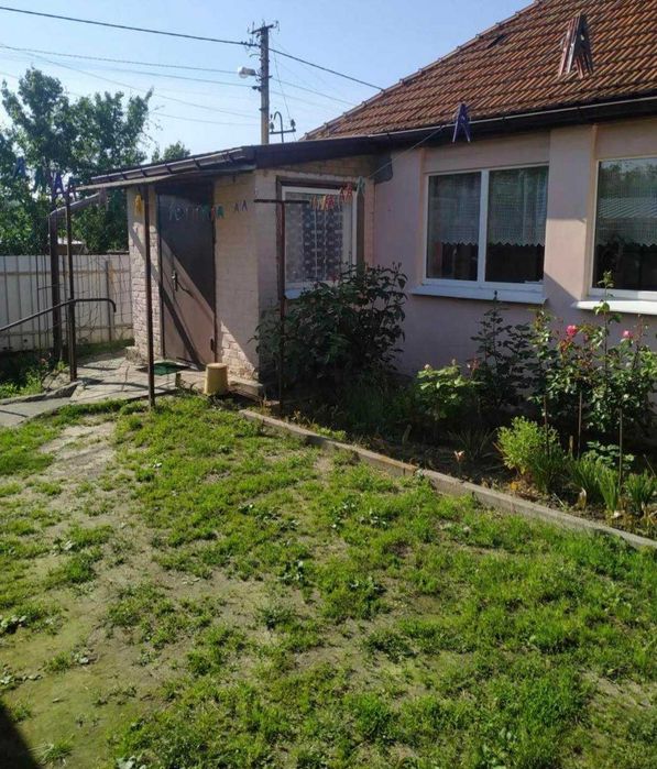 Житловий будинок у живописному районі міста, на Вакуленцях.