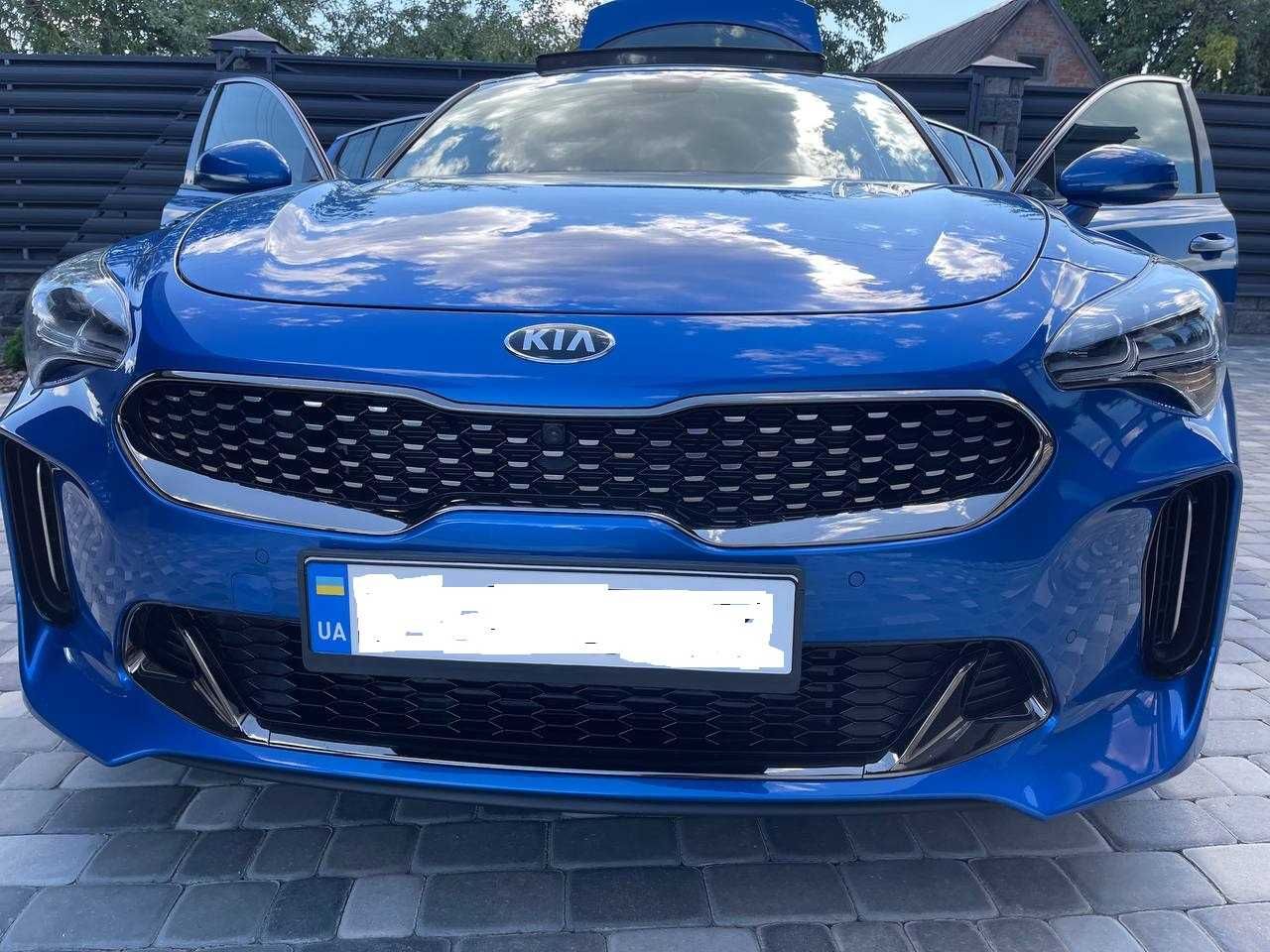 Kia Stinger (AWD)