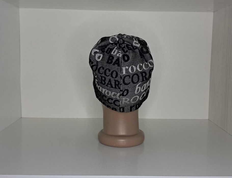 Женская шапка Rocco Barocco на флисе.
