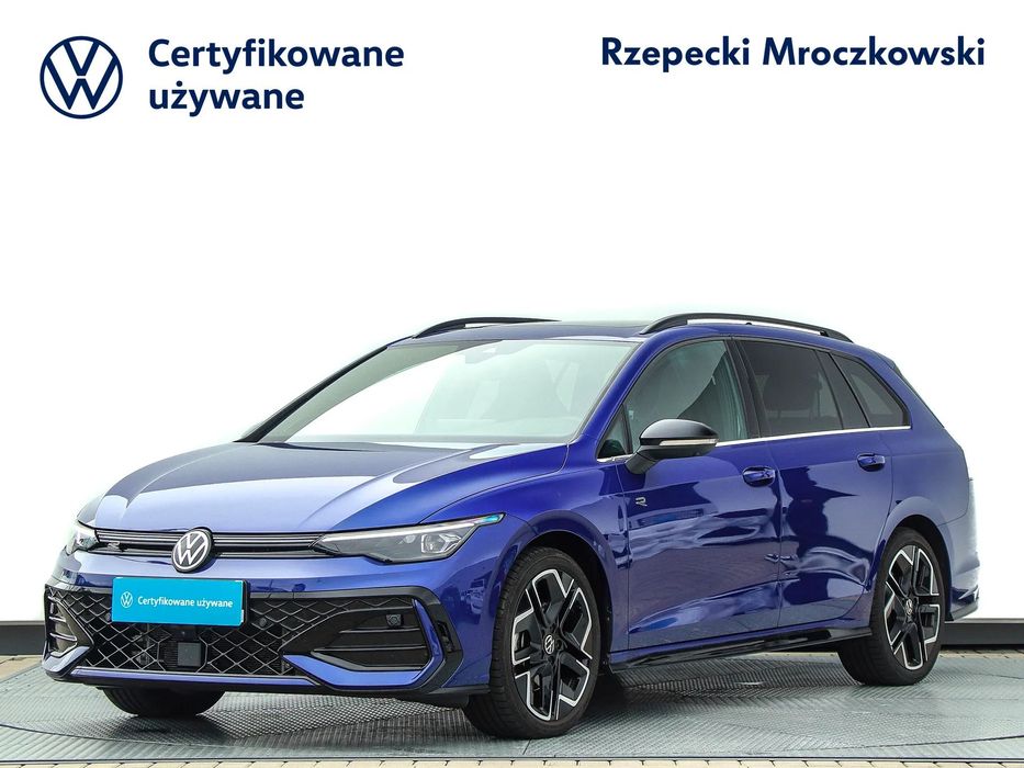 Volkswagen Golf 1.5 TSI 150KM R-Line DSG HarmanKardon IQ Light Podgrzewane Fotele