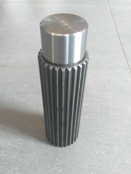 Wałek Z26 rotora przyczepy samozbierającej STRAUTMANN MEGA-VITESSE