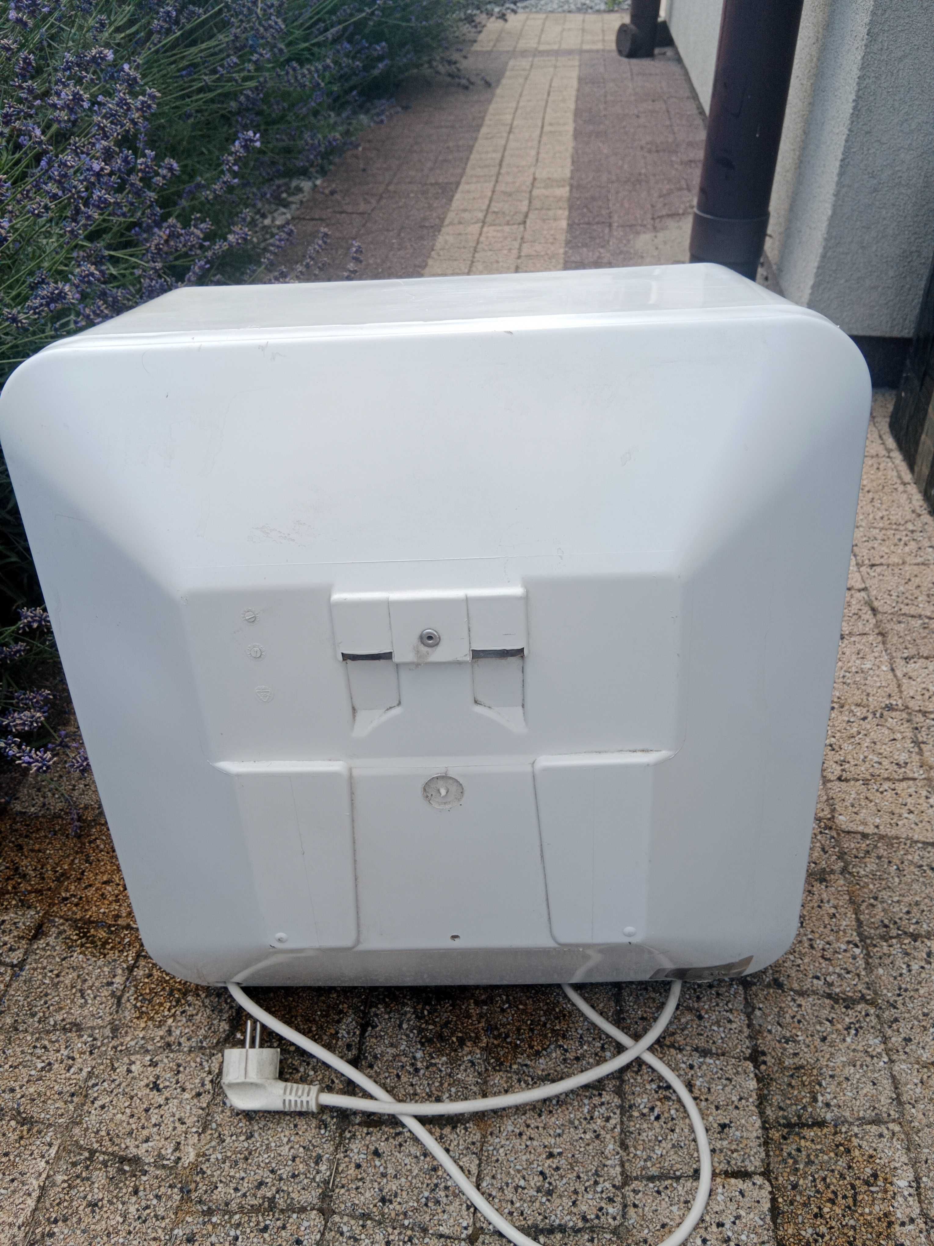 Bojler, podgrzewacz wody ARISTON BLU 30 R PL 1500 - uszkodzona grzałka